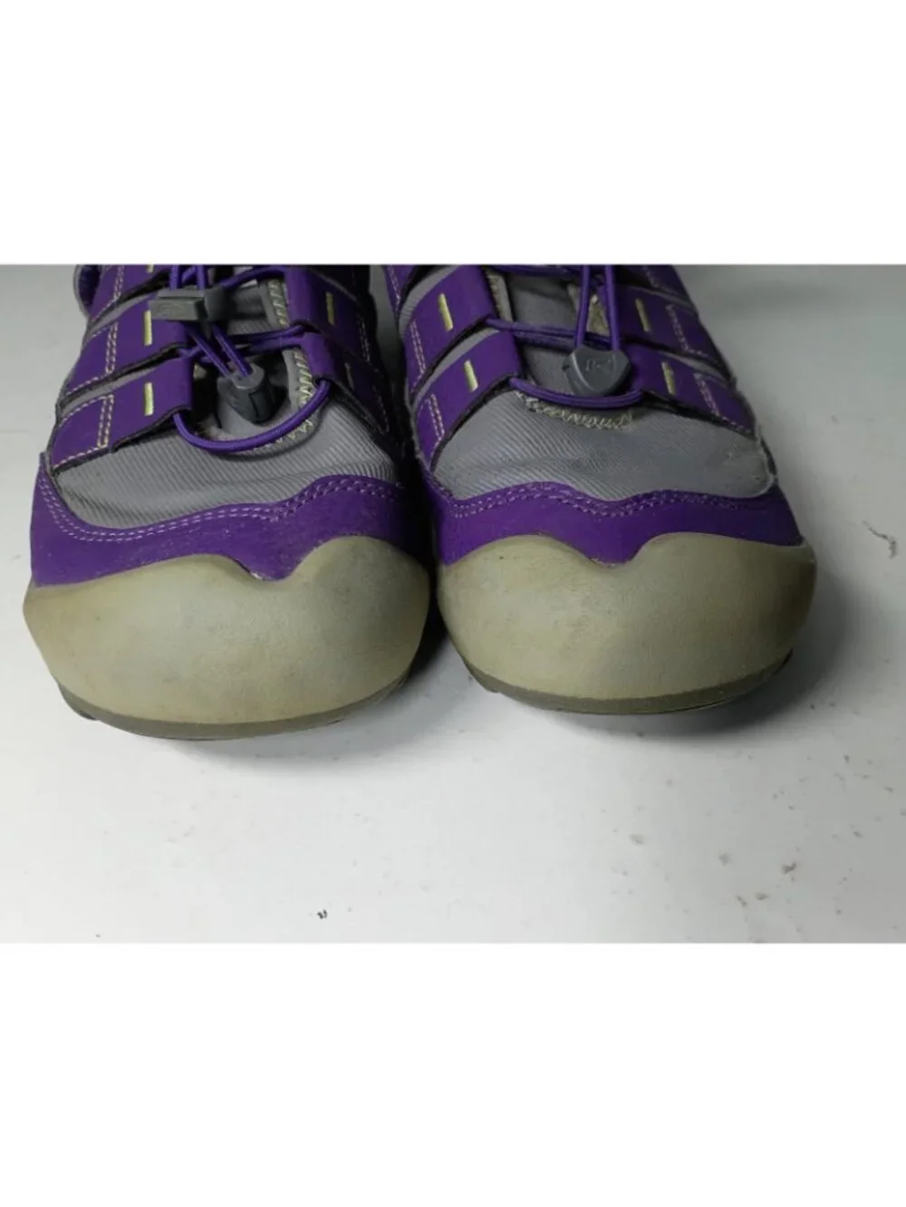 Keen Knotch Hollow Shoes Girls 5 Hiking Athletic Water Sporty Purple Gray